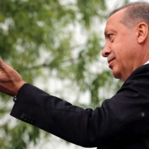 أردوغان يسخر من الأوروبيين: يطلقون الوعد ولا يوفون به