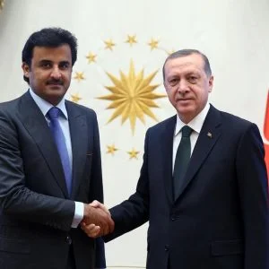 أمير قطر في تركيا غداً ويلتقي أردوغان