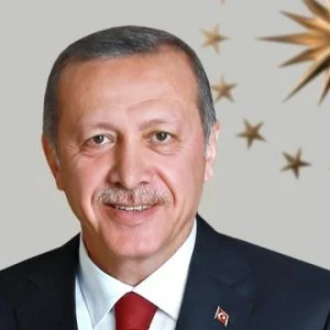 أردوغان يصل البحرين في مستهل جولته الخليجية