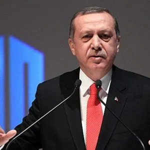 أردوغان يُخّير عناصر التنظيمات الإرهابية بتسليم أنفسهم أو الرحيل عن البلاد