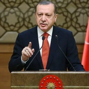 أردوغان: من ينتظر منّا الصمت إزاء تأسيس دولة إرهابية على حدودنا يجهلنا