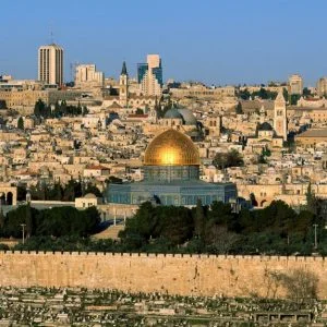 تركيا تقيم معسكرا في القدس