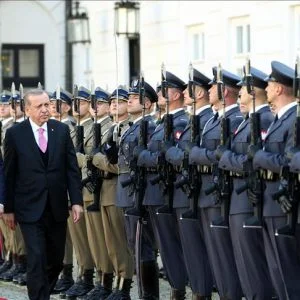 الرئيس البولندي يجرى حفل استقبال رسمي للرئيس اردوغان