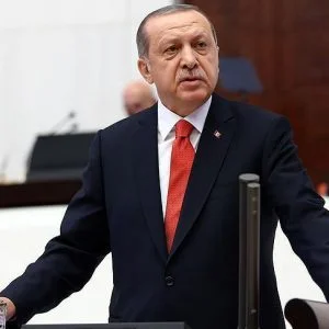 أردوغان: لن نغض الطرف عن بؤر الفتن قرب حدودنا