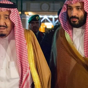 النائب العام السعودي يعلن التوصل لاتفاق مع أمراء ورجال أعمال من المحتجزين