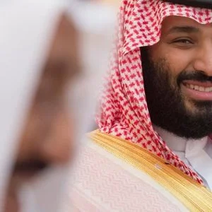 شبكة أمريكية :بن سلمان الفائز الحقيقي في “الثورة البيضاء”