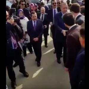 شاهد اردوغان يلتقي بالمواطنين في محافظة بولو غرب تركيا