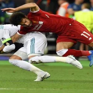 تحليل… هل تعمد راموس إصابة محمد صلاح