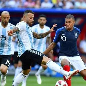 المنتخب الفرنسي أول المتأهلين لربع نهائي كأس العالم بروسيا