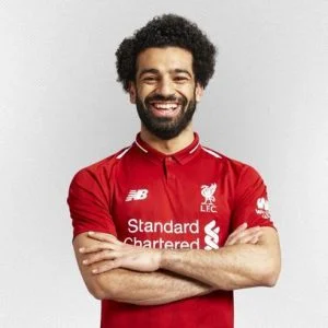 فيديو.. اول ظهور لمحمد صلاح بعد تجديد عقده مع ليفربول