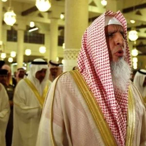 مفتي السعودية يعلق علي الأزمة بين واشنطن وأنقرة (فيديو)