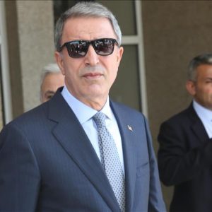 وزير الدفاع التركي يستقبل نظيره الكوري الجنوبي بأنقرة