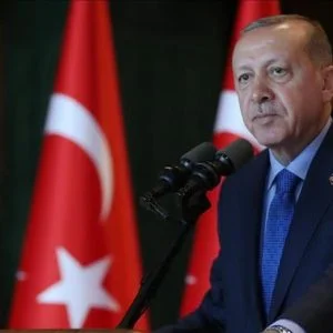 أردوغان: “عيد النصر” دليلٌ على قدرة الأمة التركية للوصول إلى النجاح