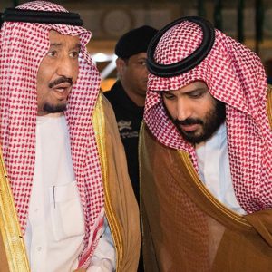 تصريحات عاجلة بعد تدخل الملك سلمان لوقف خطة ولي العهد