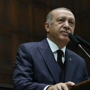 أردوغان يحذر اليونان وقبرص الرومية من سلوكهما المتهور بشرق المتوسط