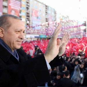 أردوغان يهنّئ المسيحيين بـ”عيد الميلاد”