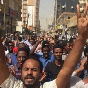 الاعلان عن قرارات مهمة خلال أيام في السودان… هل تطفئ الغضب