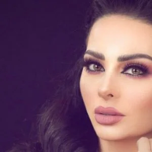 ما حقيقة انضمام الفنانة الأردنية ديانا كرزون لقناة الجزيرة؟ (فيديو)