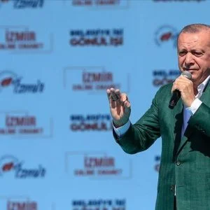 أردوغان: العالم يحجم عن وصف سفاح نيوزيلندا بـ”الإرهابي المسيحي”