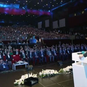 أردوغان: الحالمون بـ”ربيع تركي” واهمون