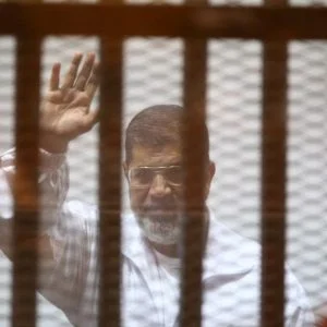 نجل محمد مرسي يكشف تفاصيل جديدة لما جرى بعد الوفاة (فيديو)