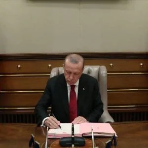 الرئيس أردوغان يصادق على قانون الخدمة العسكرية الجديد