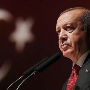 أردوغان يتبادل تهاني العيد مع عدد من زعماء الدول