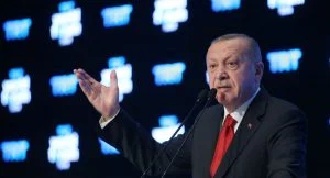 أردوغان يهدد باستئناف العملية العسكرية في شمال سوريا إذا لم ينسحب الإرهابيون