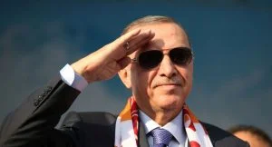 أردوغان حول محاولة الانقلاب: ظنوا أن تركيا ستنهار مثل مصر وسوريا وليبيا