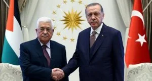 عباس يطلع أردوغان هاتفيا على تطورات القضية الفلسطينية