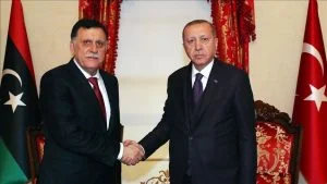 أردوغان يبحث مع السراج في إسطنبول آفاق التعاون بين البلدين