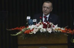 أردوغان يؤكد دعم بلاده لباكستان ضد الضغوط السياسية