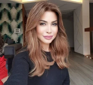 نوال الزغبي بفيديو طريف في السيارة