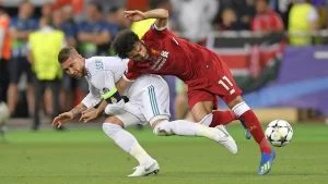 زميل محمد صلاح يرفض التوقيع لريال مدريد لهذا السبب