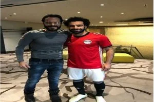 محمد صلاح يدعم الفنان المصري يوسف الشريف