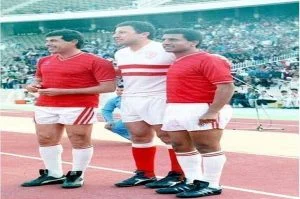 تشعل تويتر.. الخطيب يرتدي قميص الزمالك.. هل تعرف القصة