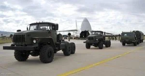 أجزاء من نظام الدفاع الجوي الروسي S-400 في تركيا التي أحدثت أزمة مع واشنطن