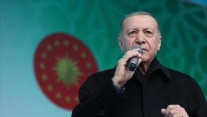 اردوغان يكشف عن مقاتلة تركية قادرة على حمل قنابل مقاتلات إف 16