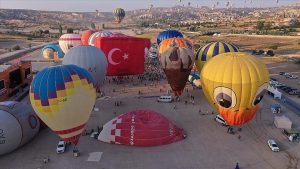 مهرجان الطريق الثقافي يجذب أكثر من مليون زائر في كابادوكيا التاريخية