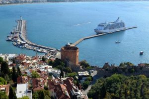 تركيا تسجل قفزة هائلة في استقبال سياح الرحلات البحرية